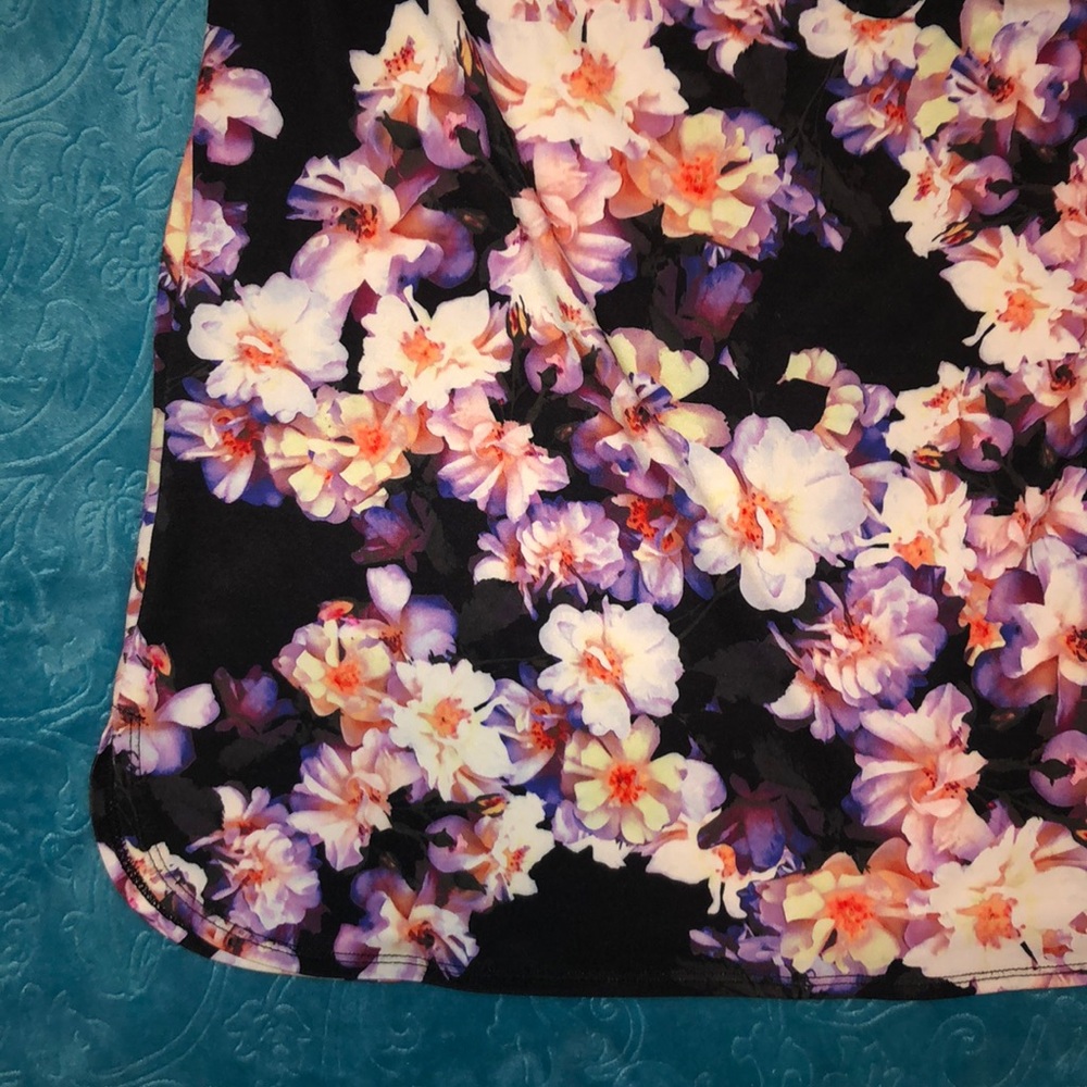 Blouse - Picture 3 of 3